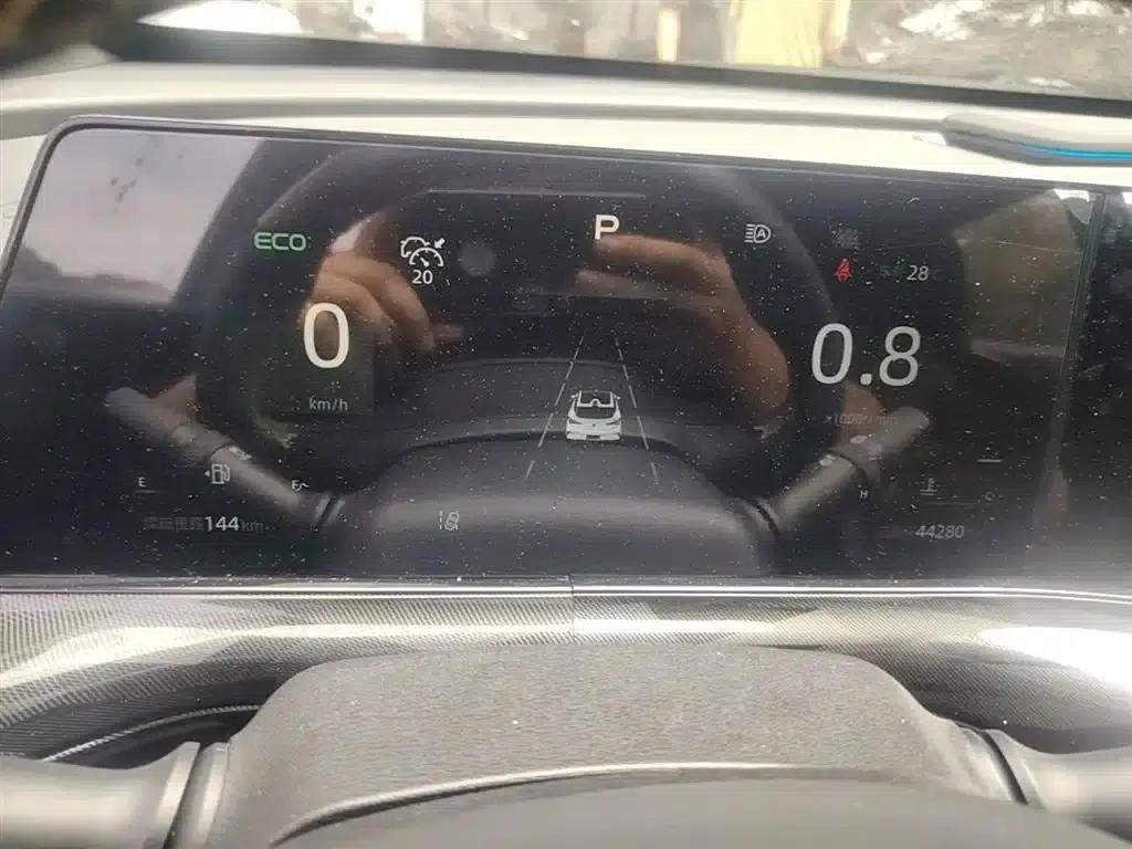 Changan UNI-T 2022 2.0T Sport Navigator Edition — миниатюра 12