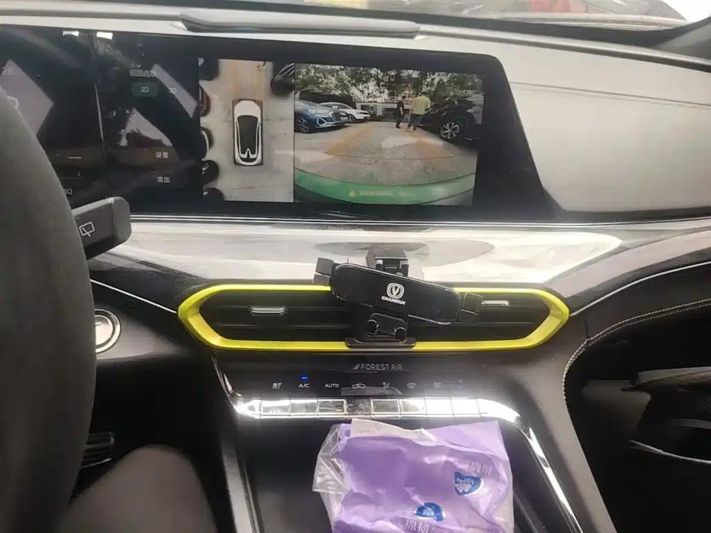 Changan UNI-T 2022 2.0T Sport Navigator Edition — миниатюра 13