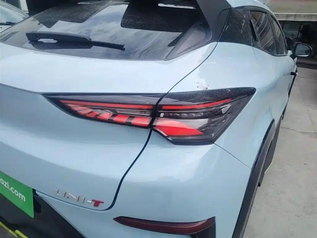 Changan UNI-T 2022 2.0T Sport Navigator Edition — миниатюра 8