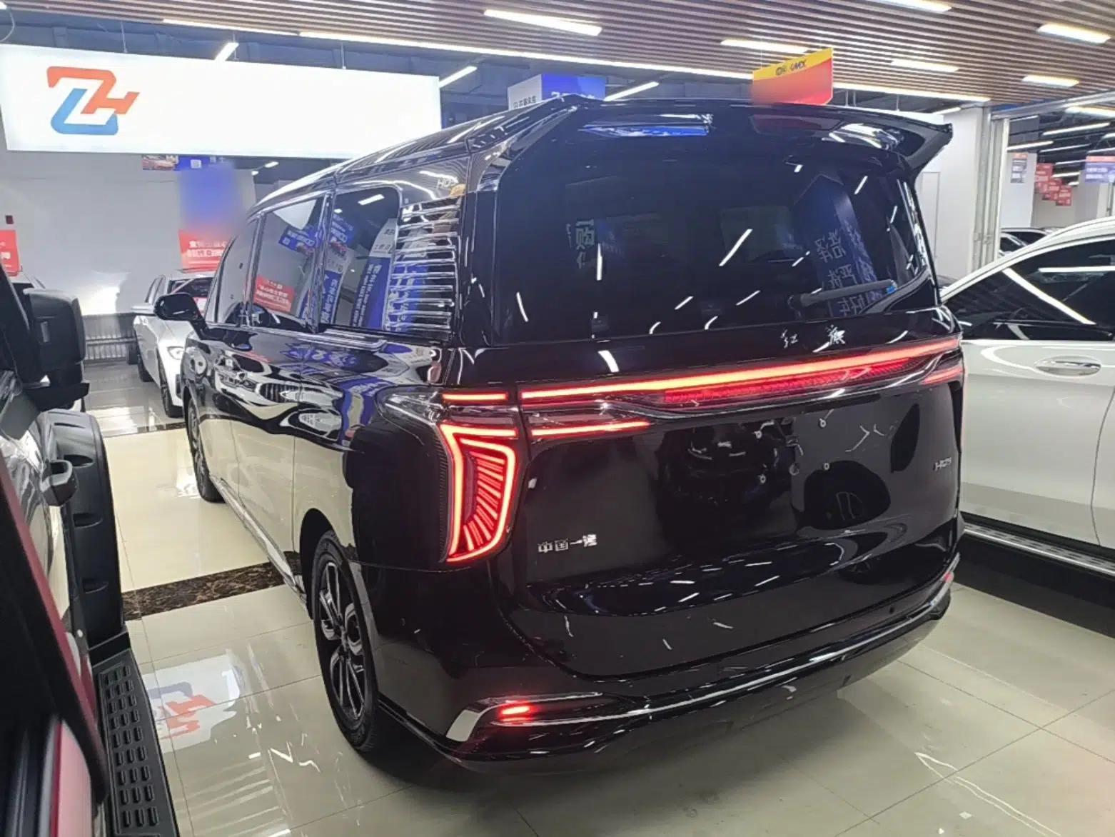 Hongqi HQ9 2023 2.0T Smart Connect Flagship Edition — миниатюра 7