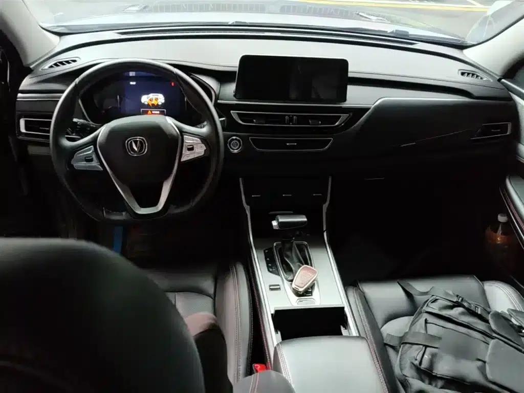 Changan CS75 2022 Blue Whale Edition 1.5T DCT Luxury Model — миниатюра 10