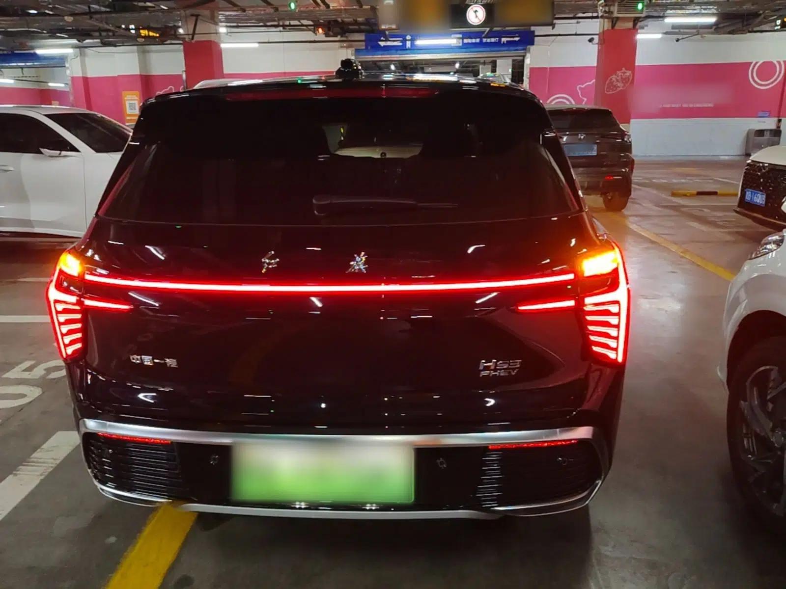 Hongqi HS3 PHEV 2024 PHEV 115km Jingwei Edition — миниатюра 5