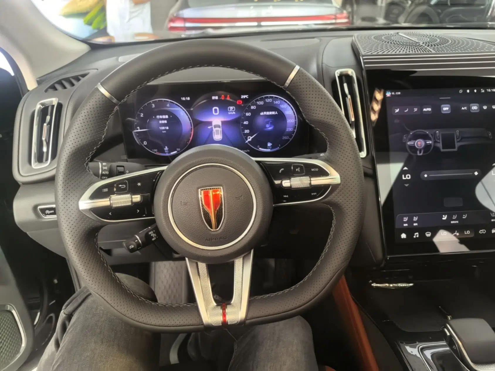 Hongqi HS3 2024 1.5T Shanwei Edition — миниатюра 14