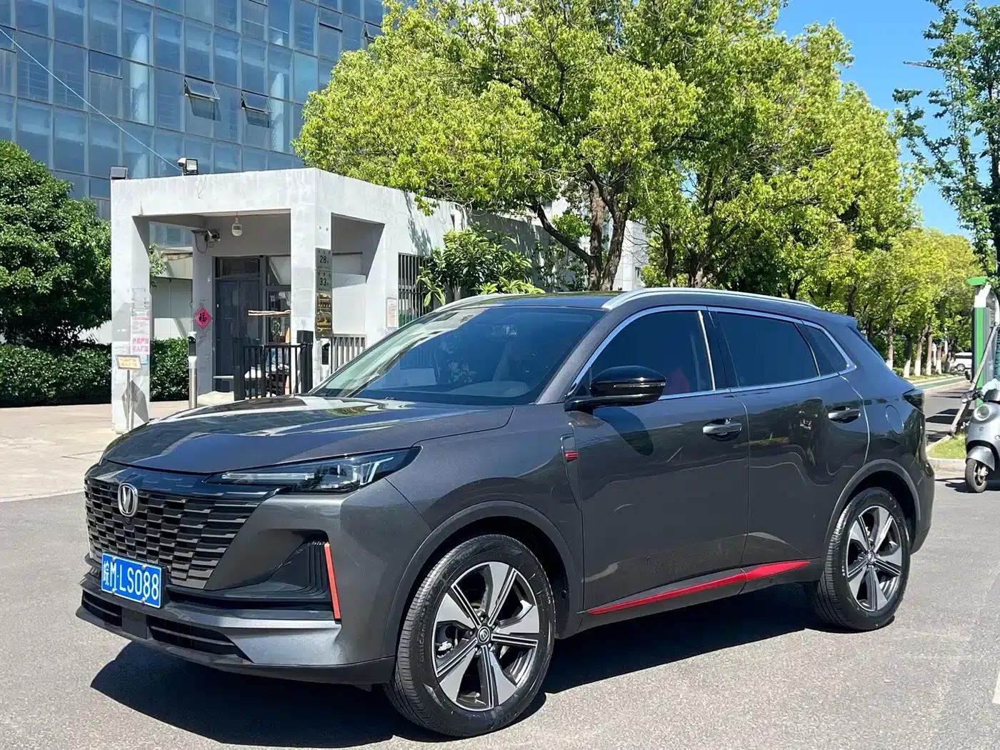 Changan CS55PLUS 2022 Second Generation 1.5T DCT Luxury Edition — миниатюра 1