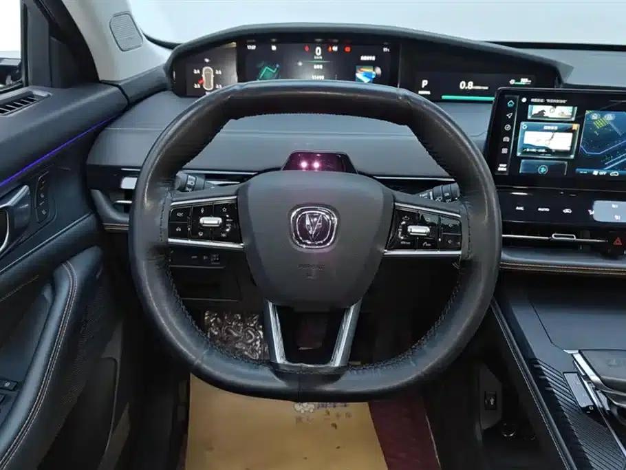 Changan UNI-K 2021 2.0T Premium Edition — миниатюра 15