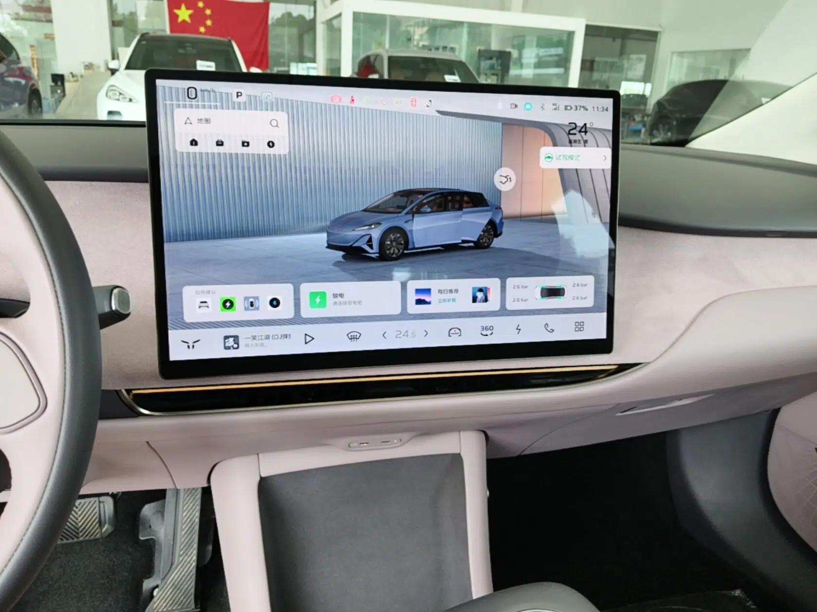 Hongqi Tiangong 05 2025 750 Smart Selection — миниатюра 16