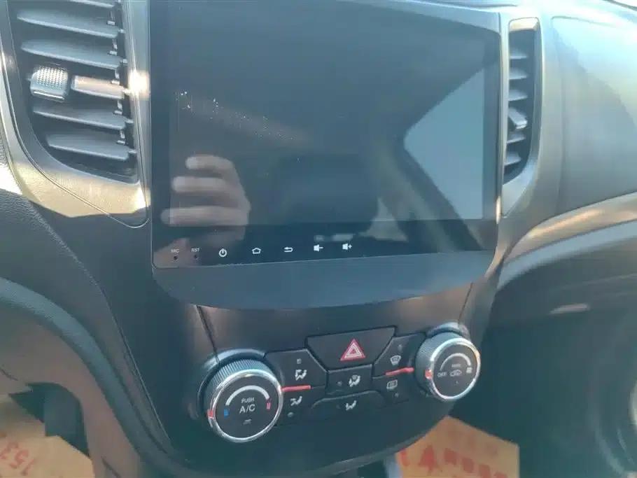 Changan CS35 2014 1.6L Automatic Deluxe Edition (National V Emission Standard) — миниатюра 13