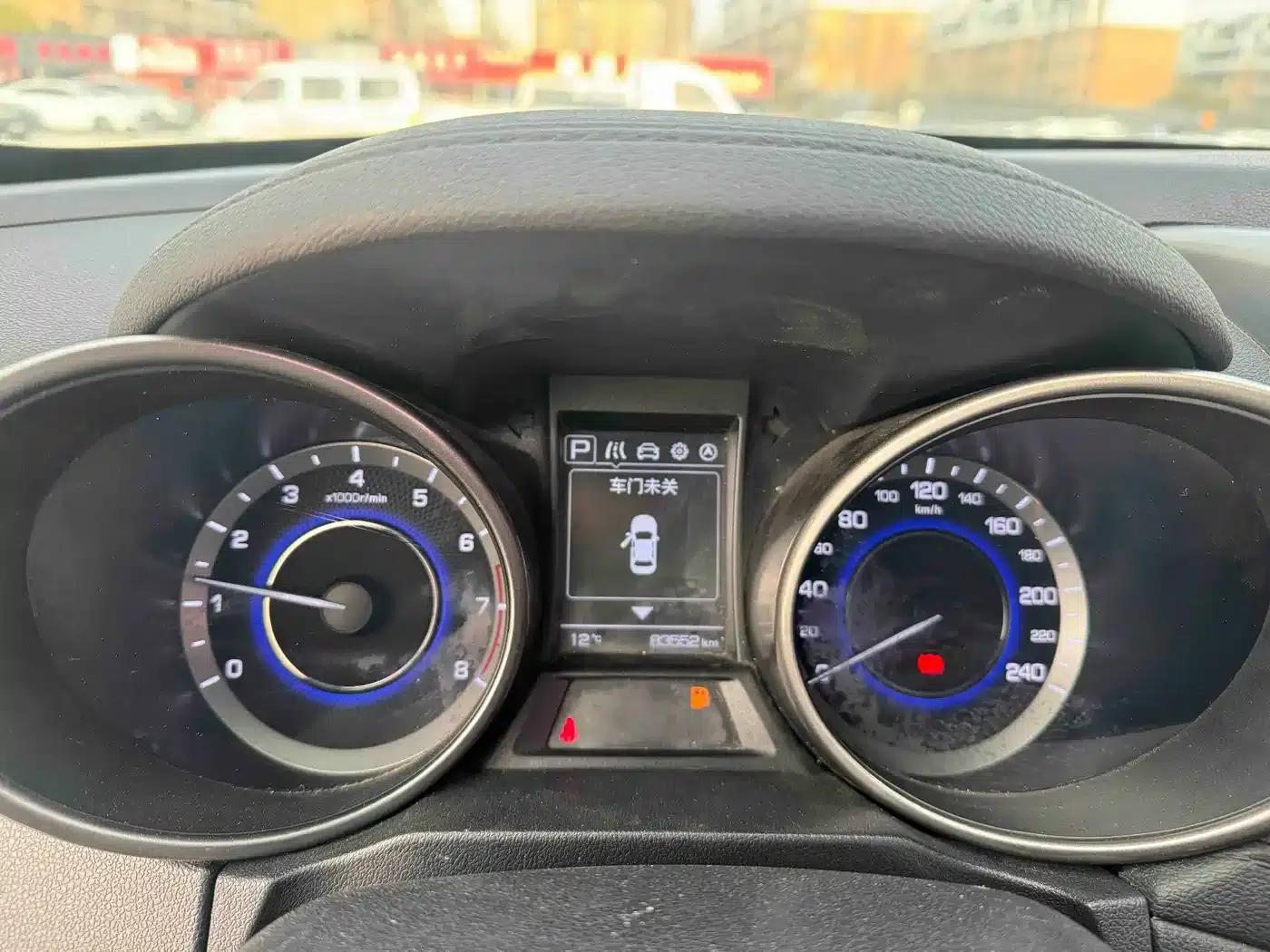 Changan CS35 2017 1.6L Automatic Deluxe Edition — миниатюра 18