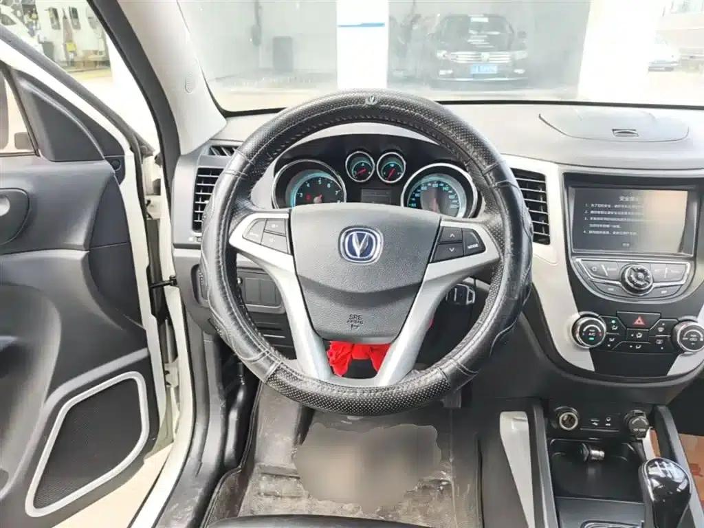 Changan CS35 2015 1.6L Manual Deluxe Edition (National IV Emission Standard) — миниатюра 11