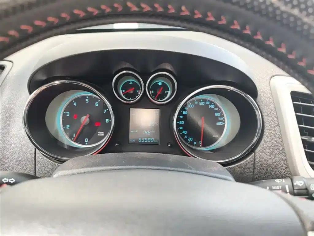 Changan CS35 2015 1.6L Manual Deluxe Edition (National IV Emission Standard) — миниатюра 12