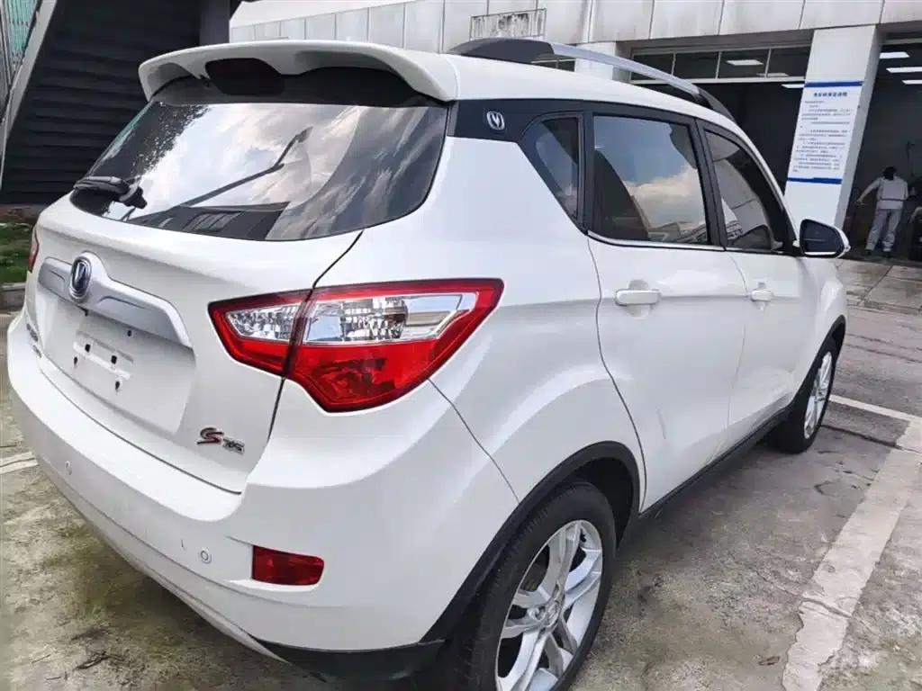 Changan CS35 2015 1.6L Manual Deluxe Edition (National IV Emission Standard) — миниатюра 7