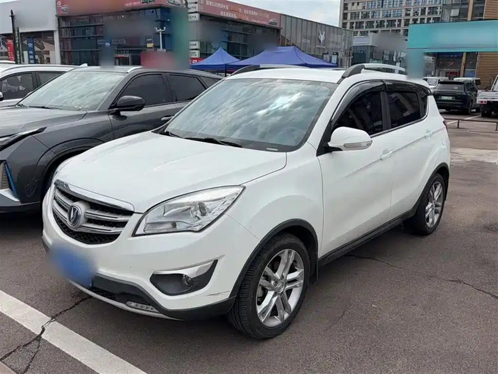 Changan CS35 2016 1.6L Automatic Deluxe (National V Emission Standard) — миниатюра 2