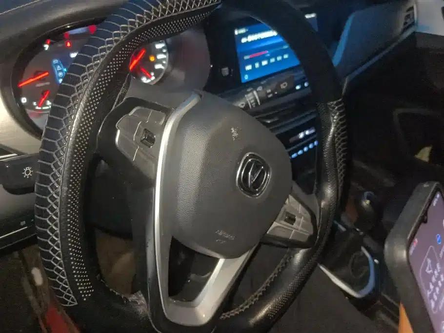 Changan CS35PLUS 2019 1.6L Manual Connected Edition — миниатюра 15