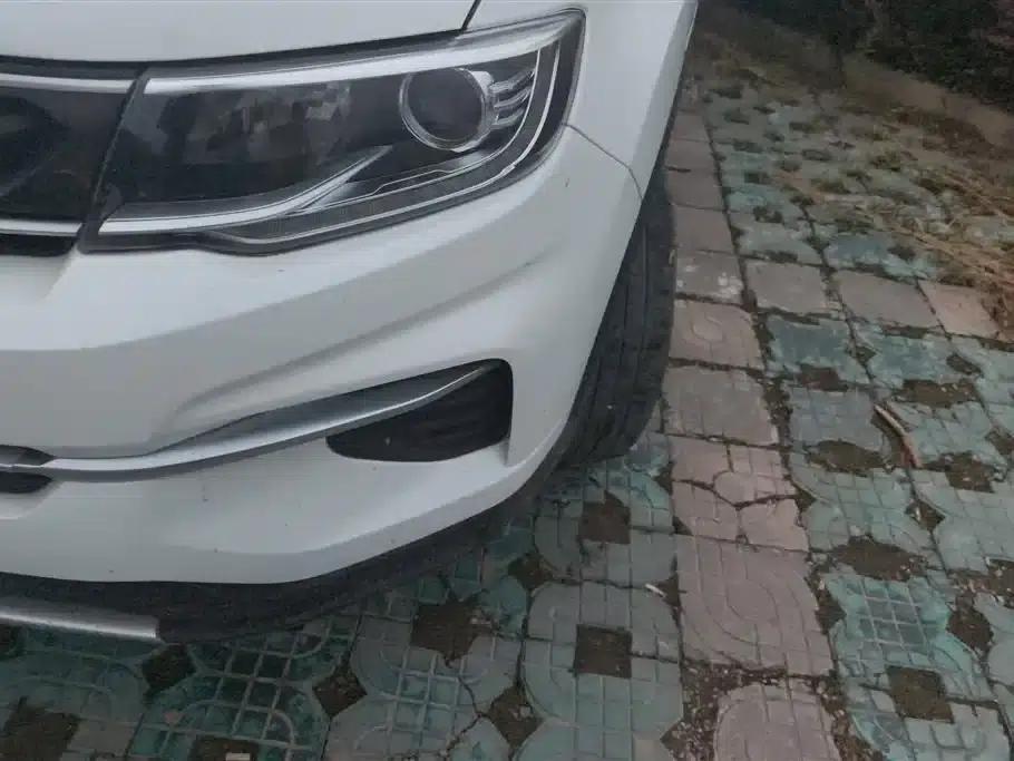Changan CS35PLUS 2019 1.6L Manual Connected Edition — миниатюра 5