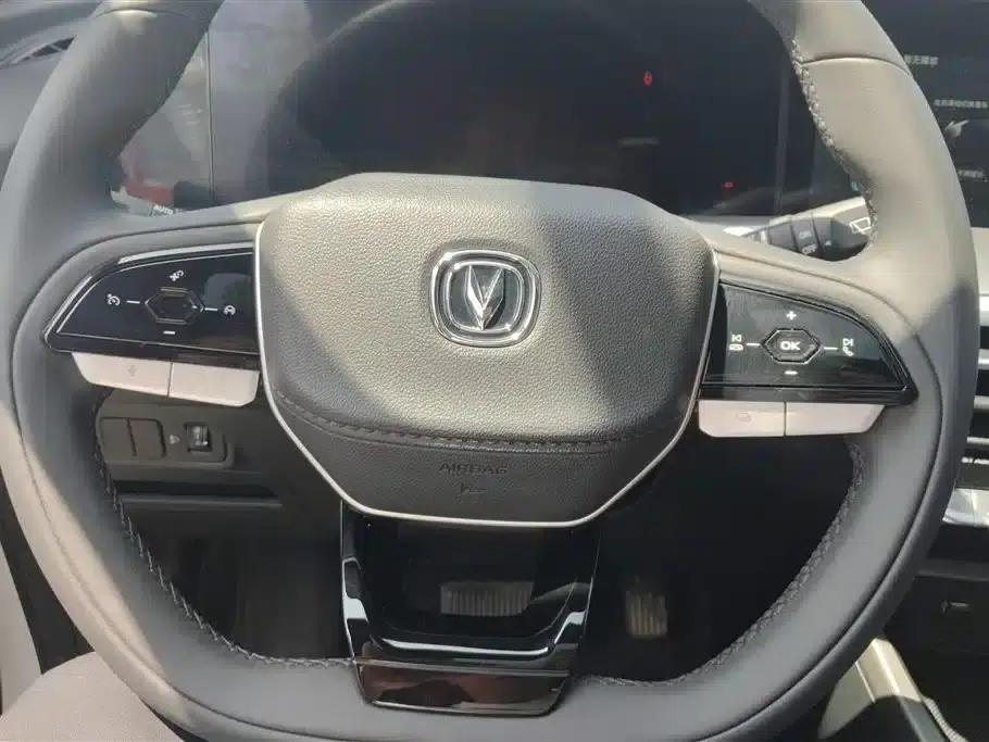Changan CS35PLUS 2023 Enjoy Edition 1.4T DCT Luxury Model — миниатюра 15
