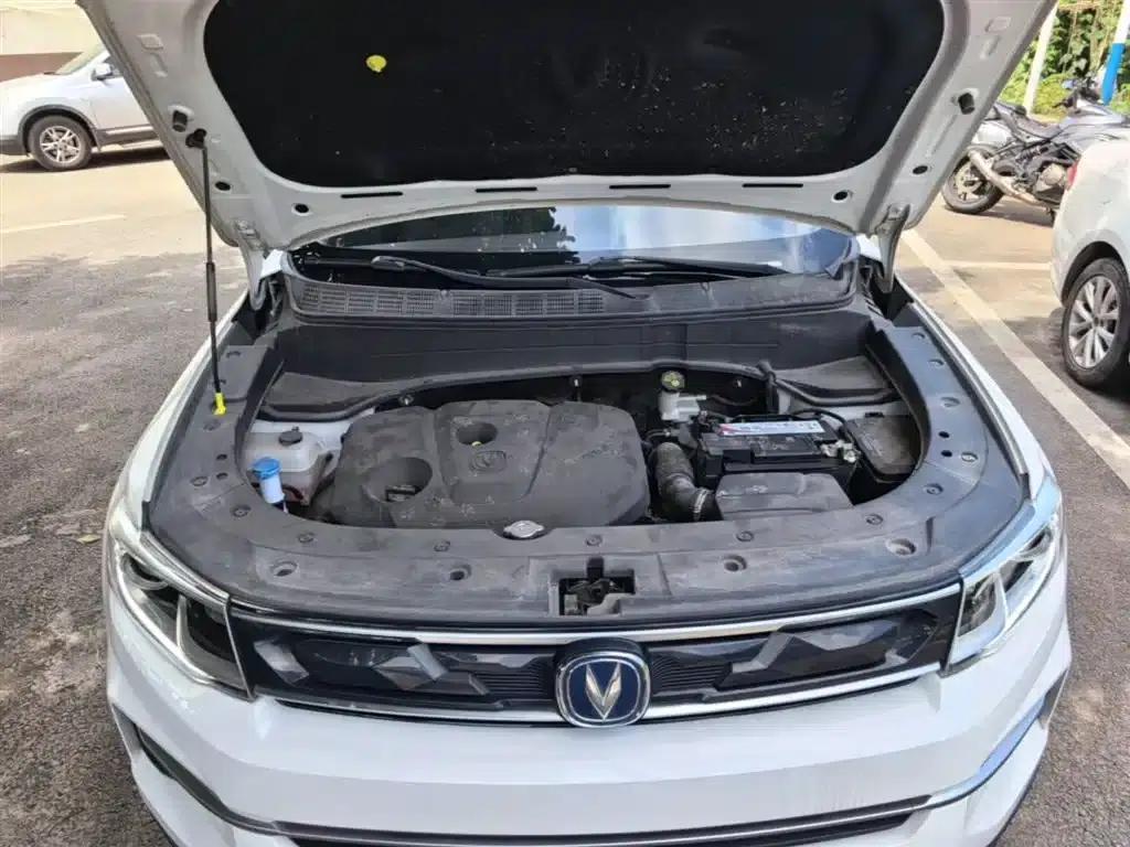 Changan CS35PLUS 2019 1.6L Manual Connected Edition — миниатюра 20