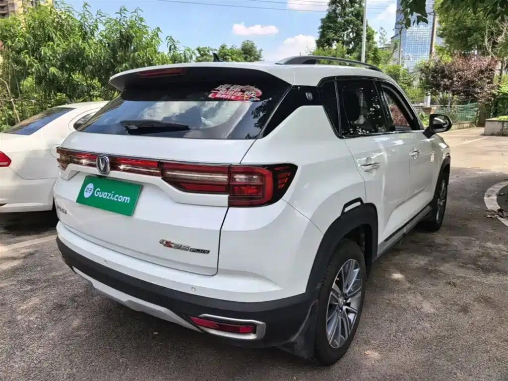 Changan CS35PLUS 2019 1.6L Manual Connected Edition — миниатюра 7