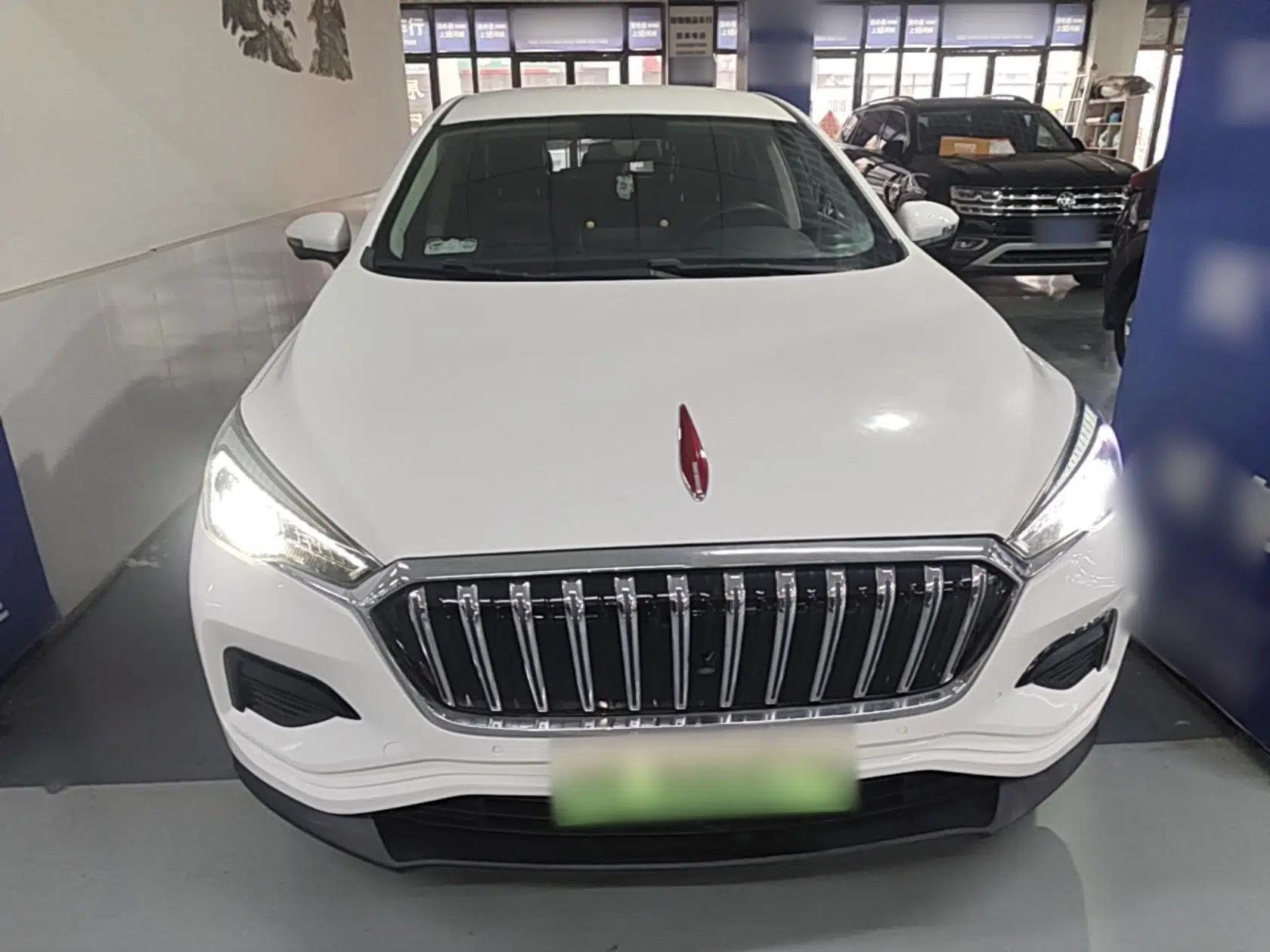 Hongqi E-HS3 2019 Zhilian Qiyue Two-Wheel Drive Version — миниатюра 2
