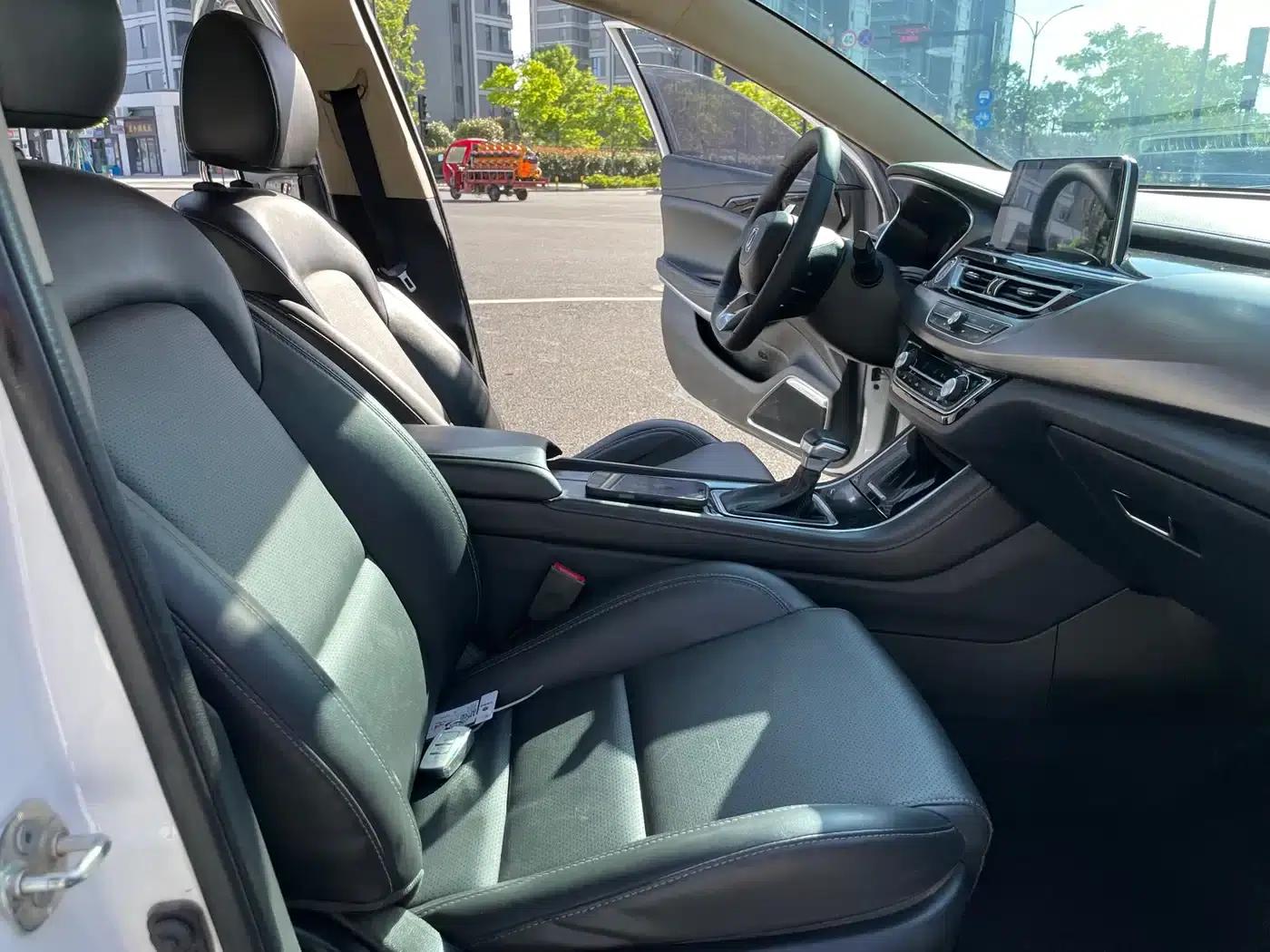 Ruicheng CC 2021 Blue Whale Edition 1.5T DCT Luxury — миниатюра 8
