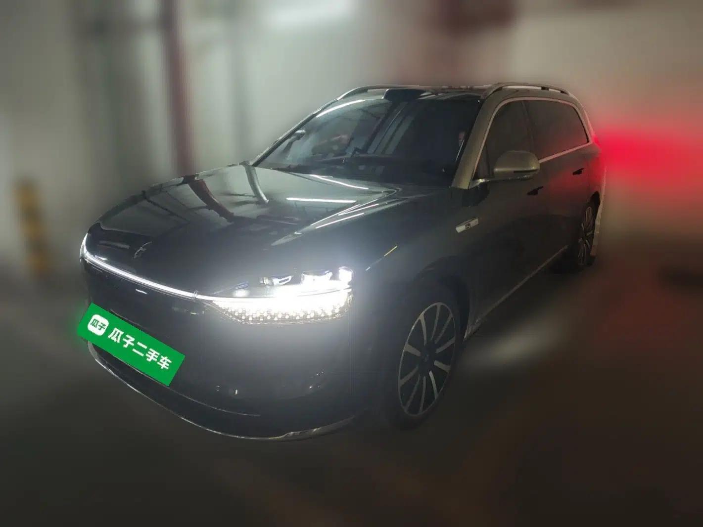 Hima AITO M9 2024 Range-Extended Ultra Version 42 kWh 6-Seater Model — миниатюра 1