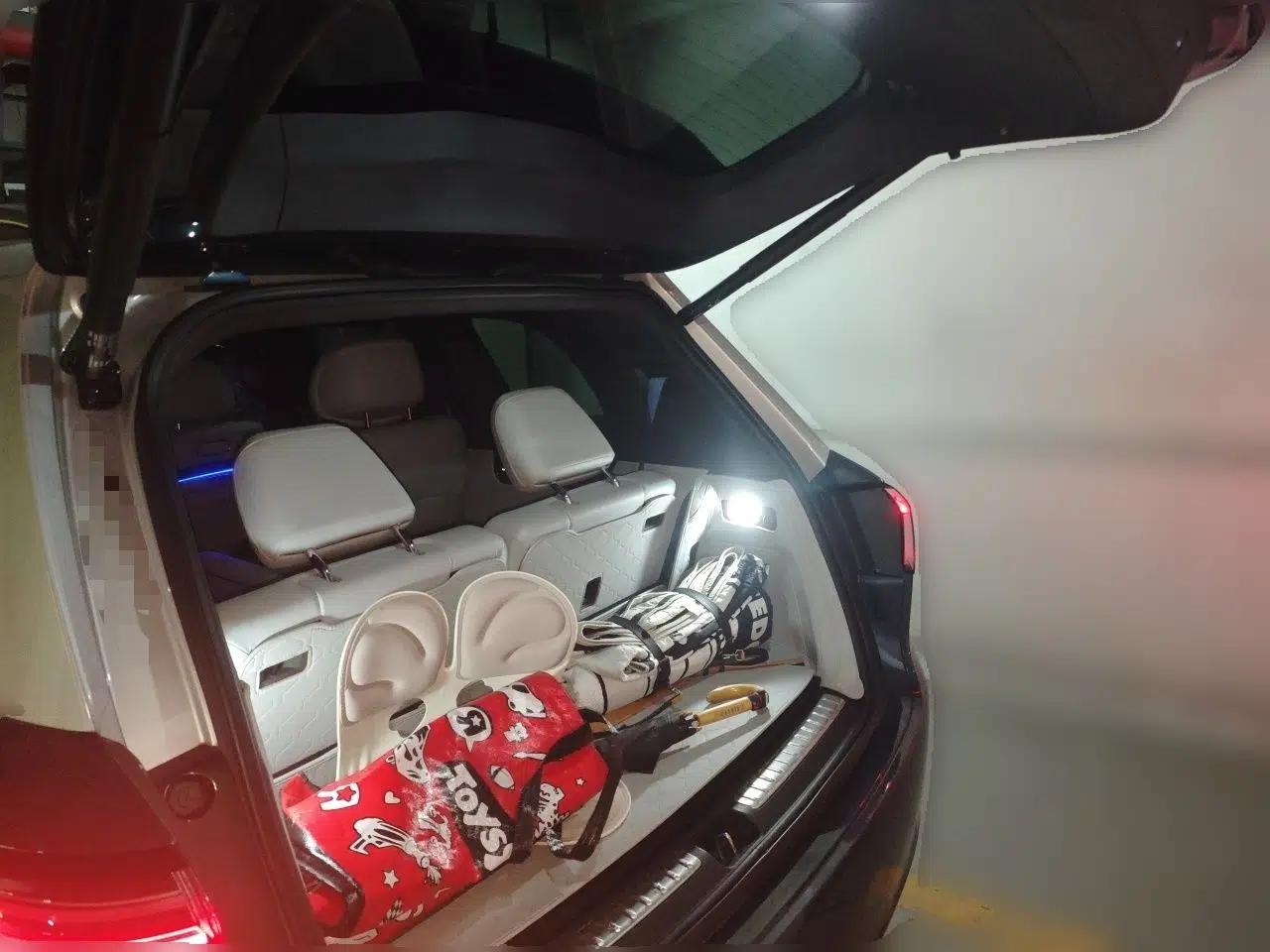 Hima AITO M9 2024 Range-Extended Ultra Version 42 kWh 6-Seater Model — миниатюра 20