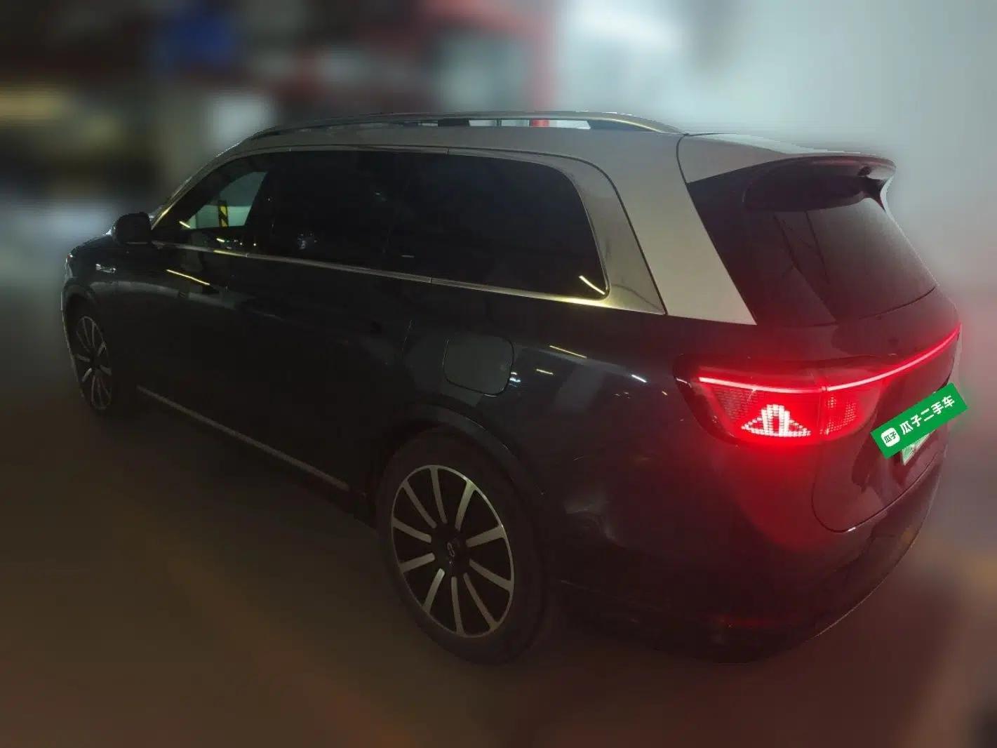 Hima AITO M9 2024 Range-Extended Ultra Version 42 kWh 6-Seater Model — миниатюра 4