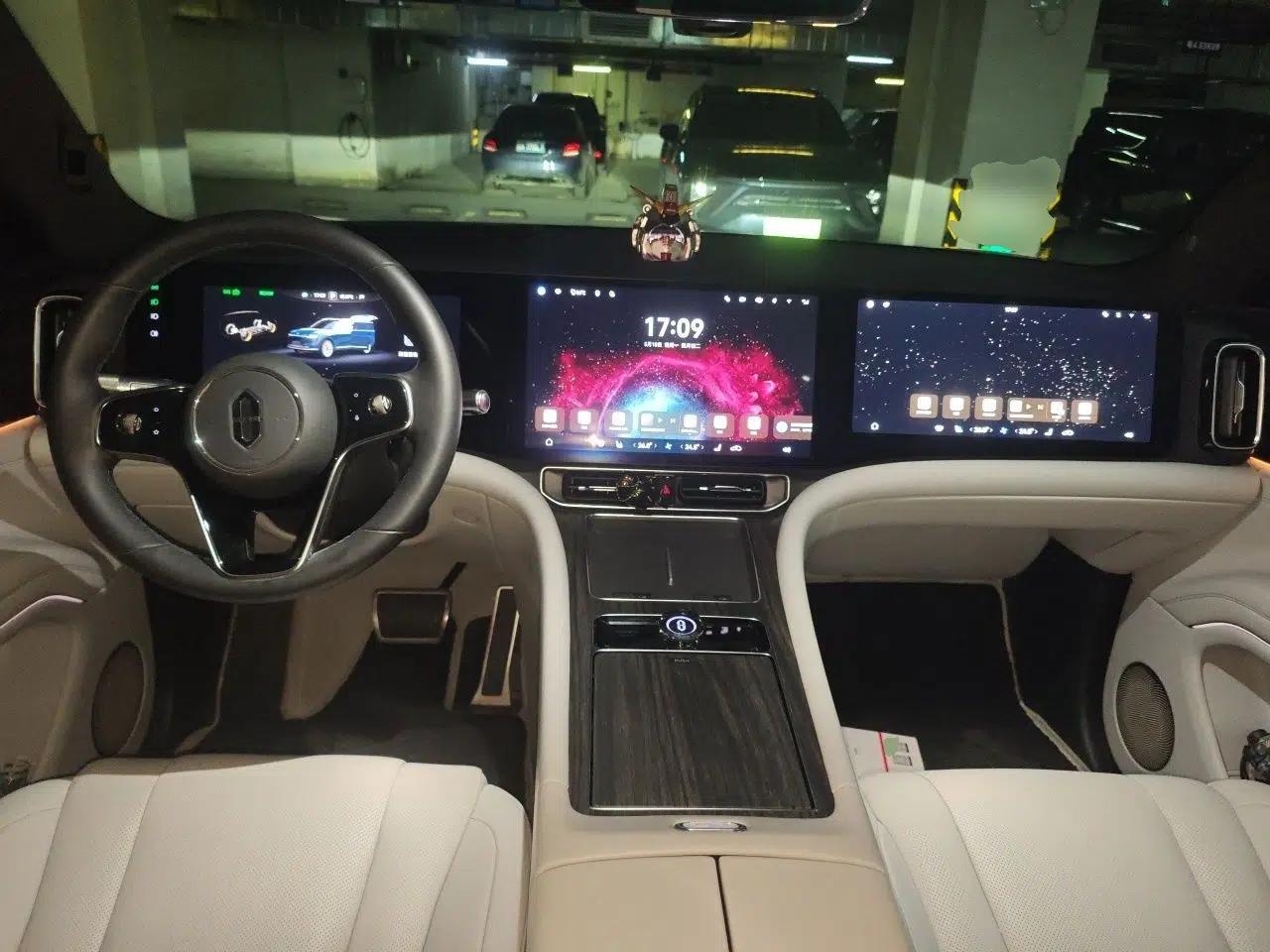 Hima AITO M9 2024 Range-Extended Ultra Version 42 kWh 6-Seater Model — миниатюра 10