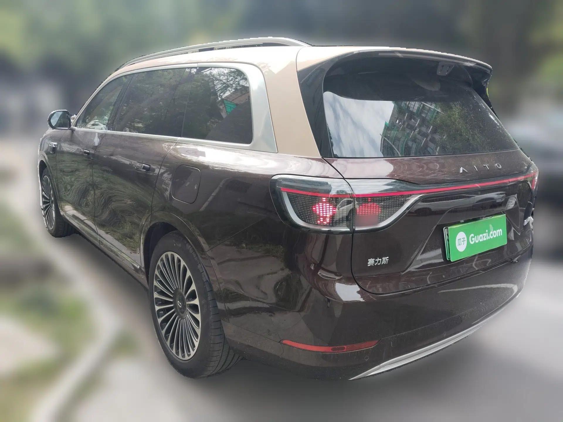 Hima AITO M9 2025 Extended-Range Ultra Version 52 kWh 6-Seater — миниатюра 4