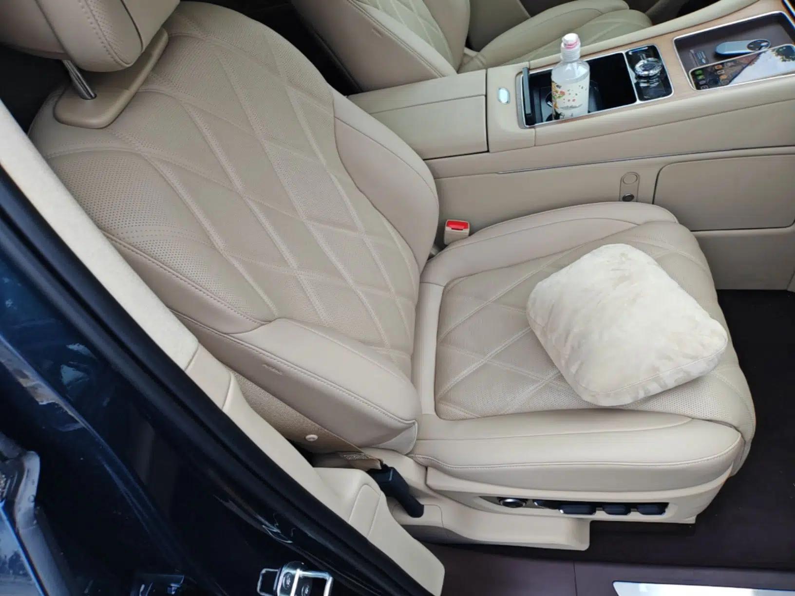Hima AITO M9 2025 Extended-Range Ultra Version 52 kWh 6-Seater — миниатюра 23