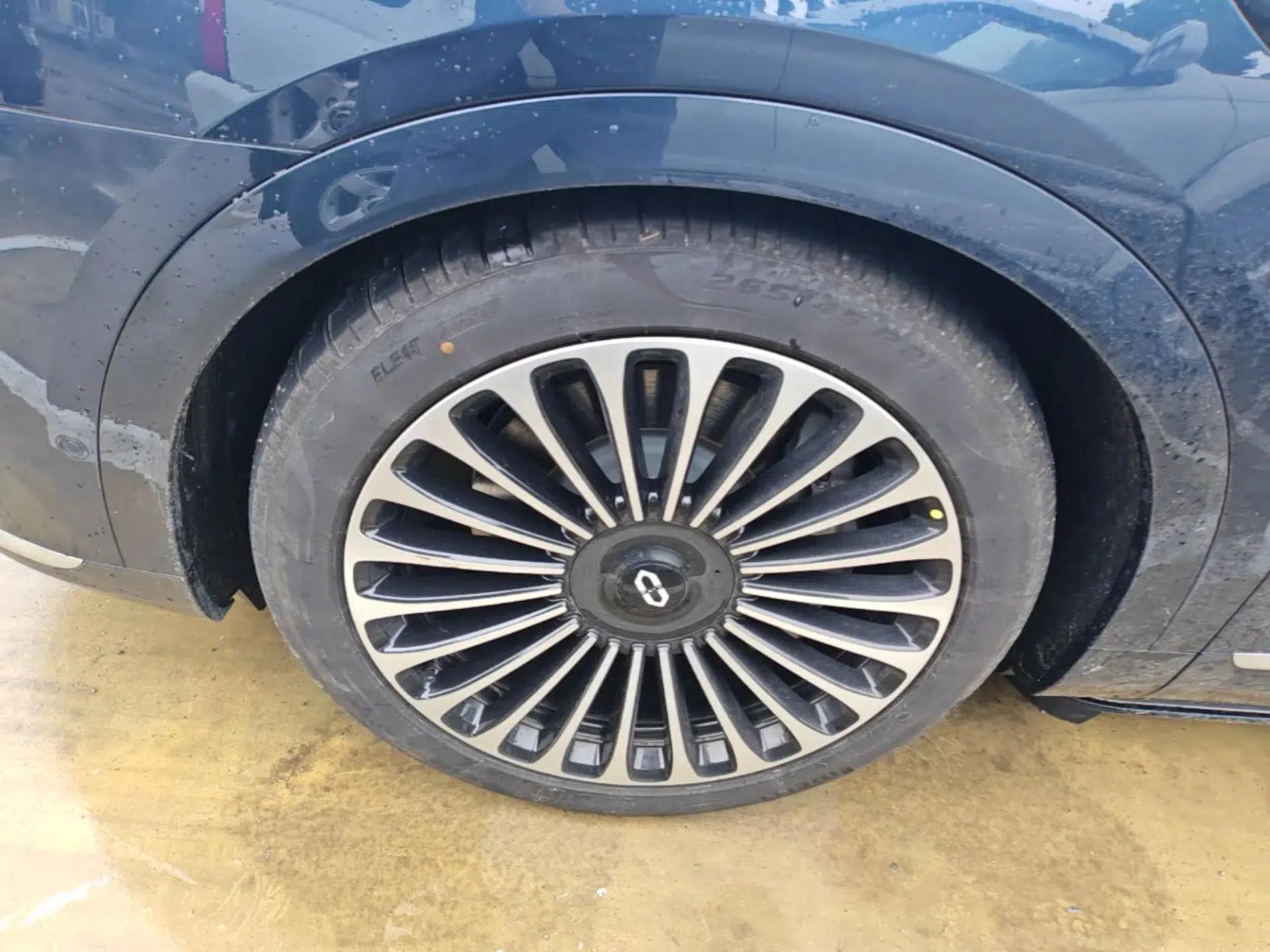 Hima AITO M9 2025 Extended-Range Ultra Version 52 kWh 6-Seater — миниатюра 8