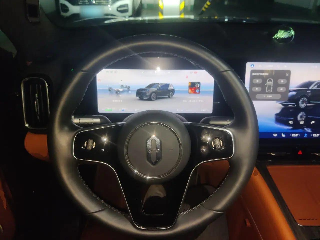Hima AITO M9 2024 Range-Extended Ultra Version 42 kWh 6-Seater Model — миниатюра 11