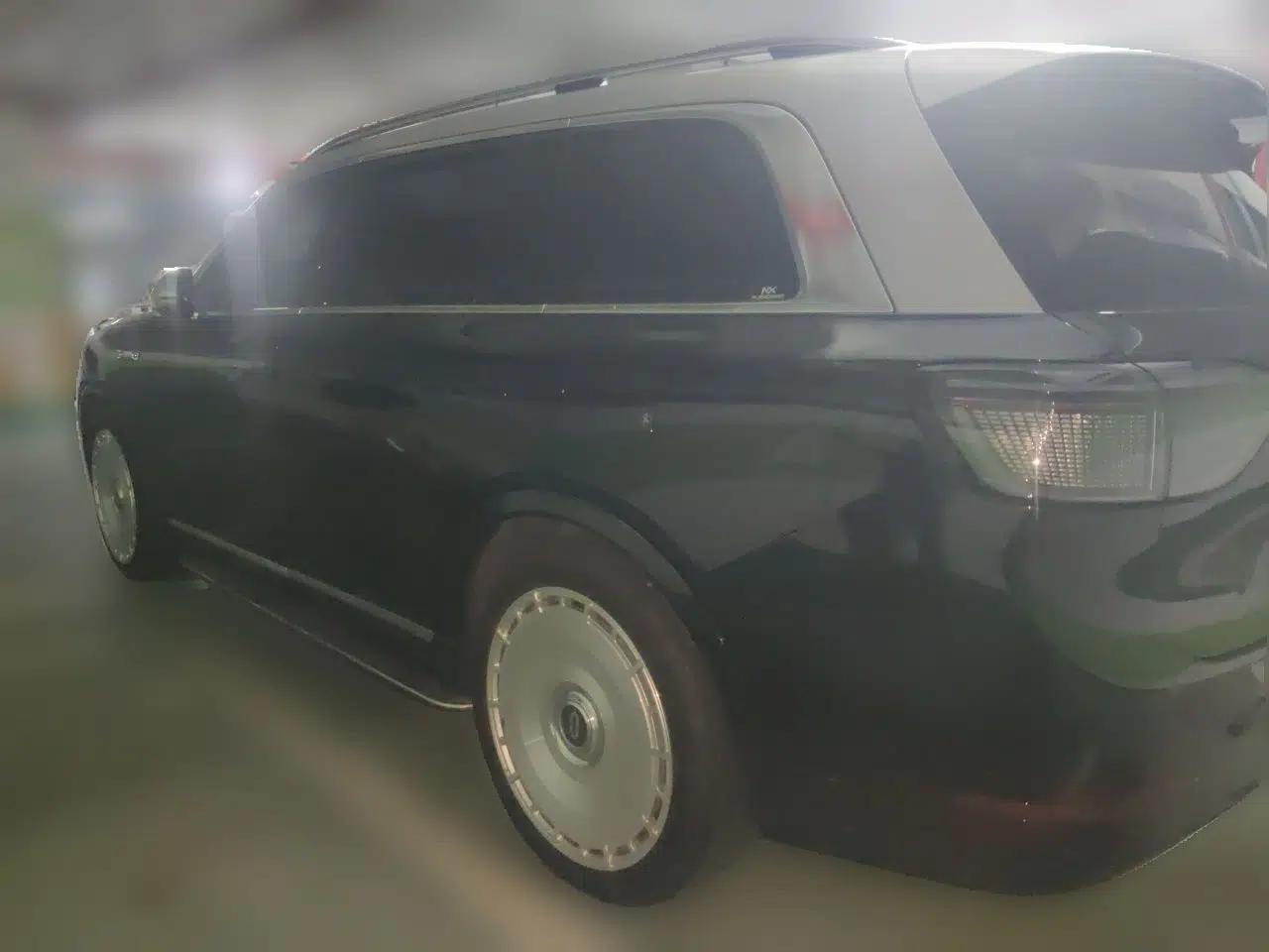 Hima AITO M9 2024 Range-Extended Ultra Version 42 kWh 6-Seater Model — миниатюра 4