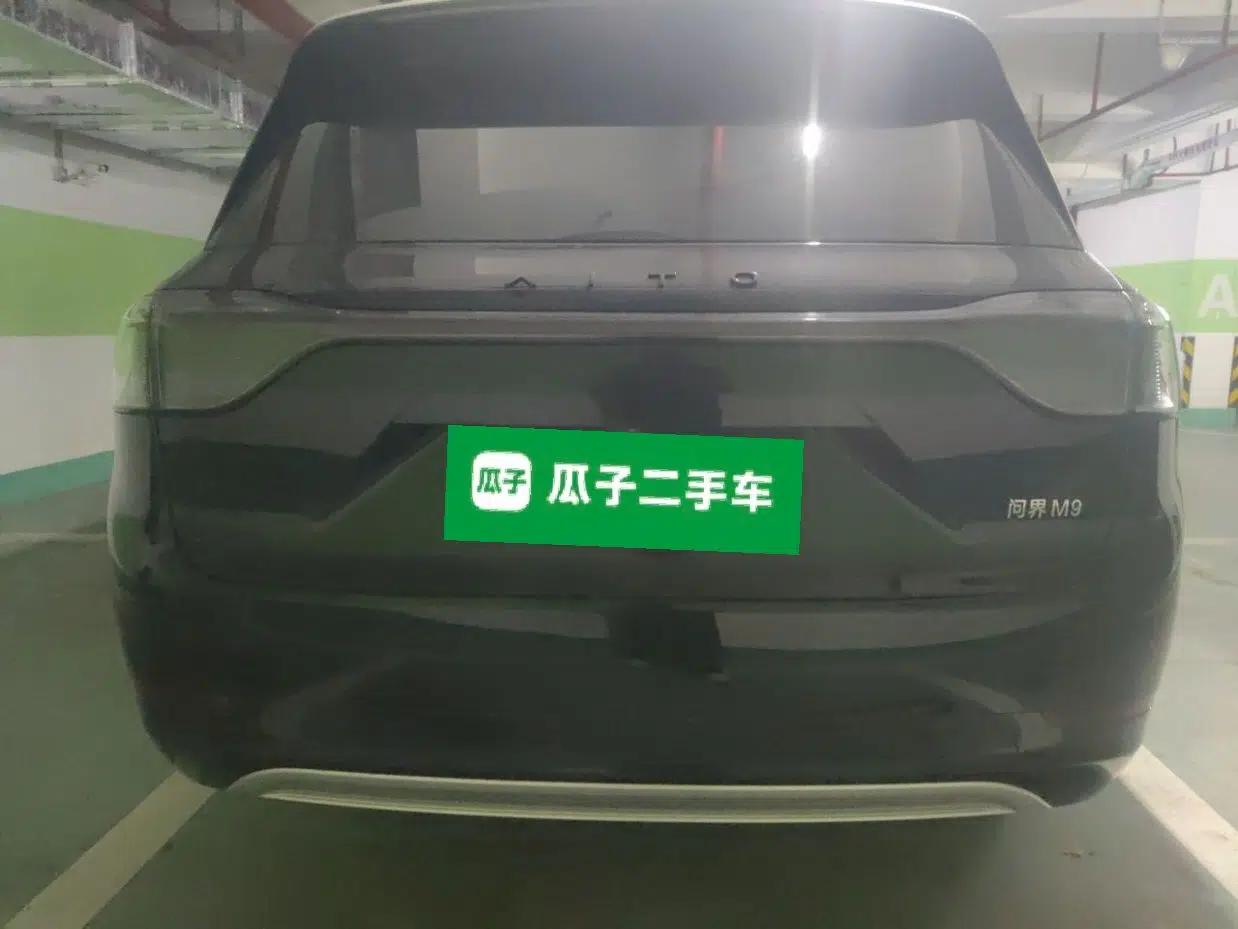 Hima AITO M9 2024 Range-Extended Ultra Version 42 kWh 6-Seater Model — миниатюра 5