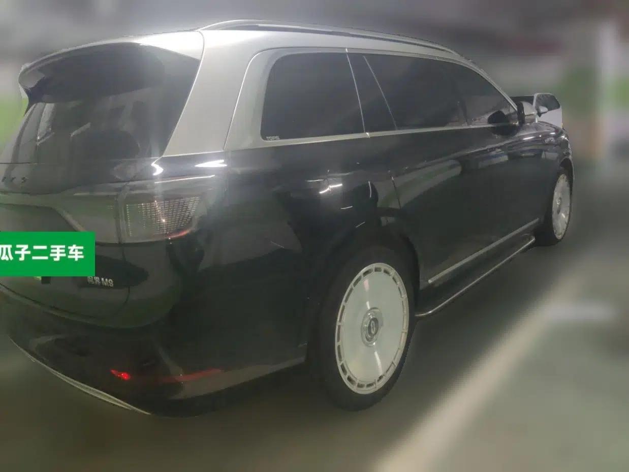 Hima AITO M9 2024 Range-Extended Ultra Version 42 kWh 6-Seater Model — миниатюра 6