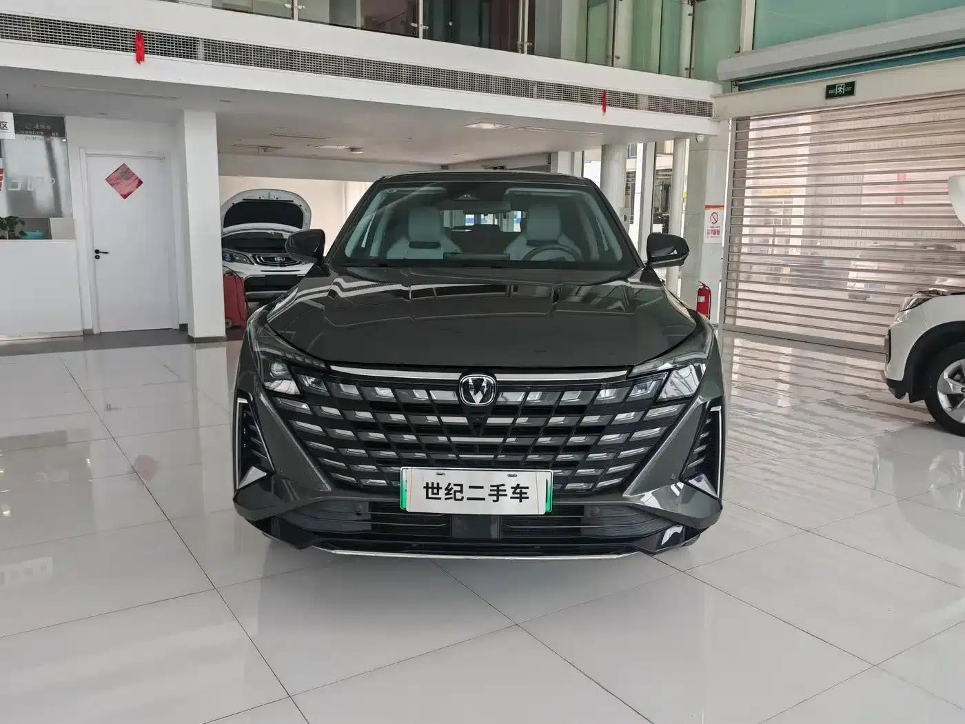 Changan UNI-Z New Energy 2024 Blue Whale Smart Electric iDD 125km Superior Edition — миниатюра 2