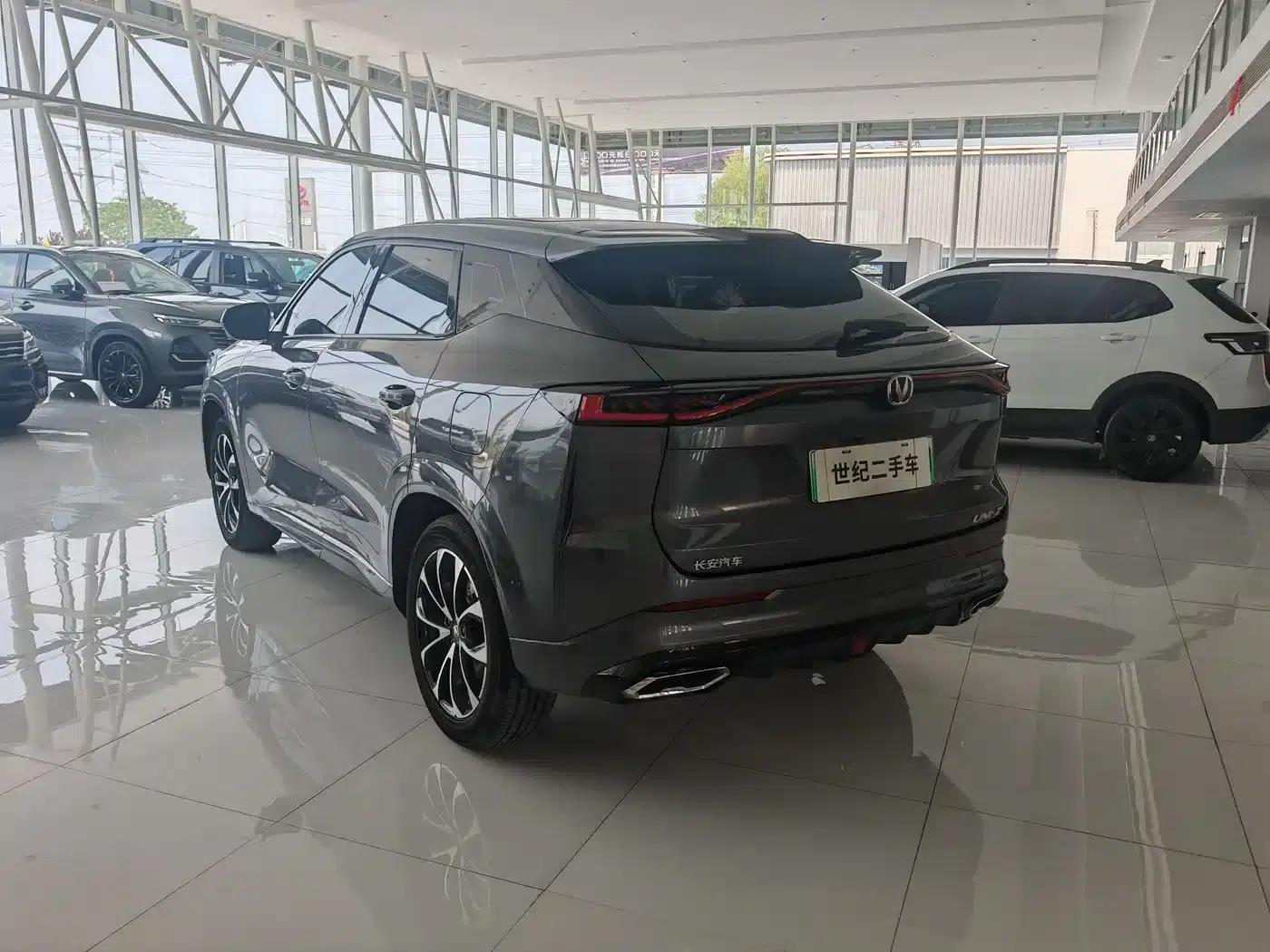 Changan UNI-Z New Energy 2024 Blue Whale Smart Electric iDD 125km Superior Edition — миниатюра 12