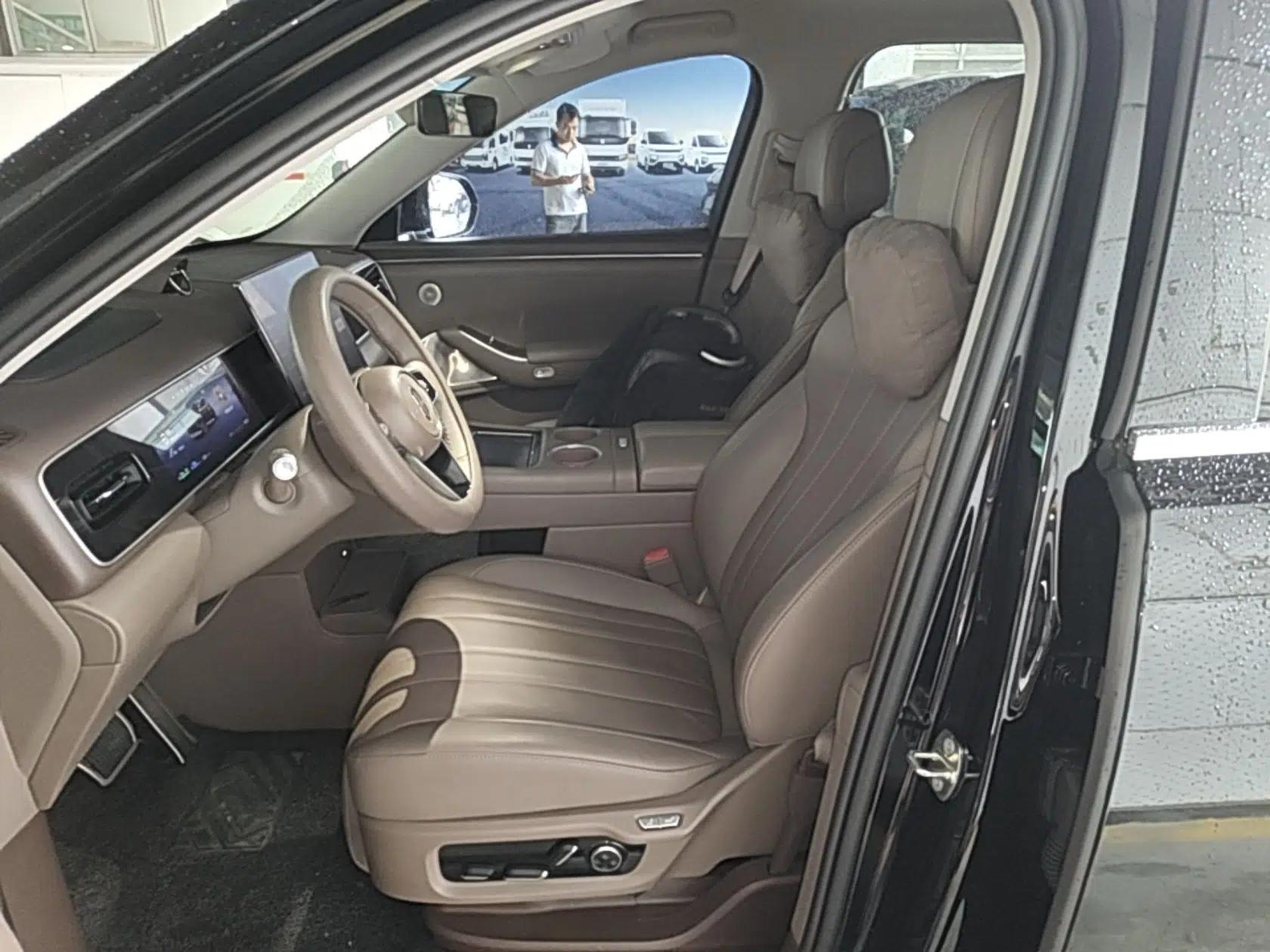 Hima AITO M7 2026 Model Range-Extending Ultra All-Wheel Drive 5-Seater Version — миниатюра 17