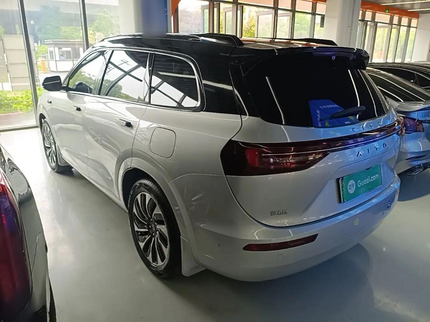 Hima AITO M7 2024 1.5T Intelligent Driving Rear-Drive Max Edition 5 Seats — миниатюра 4