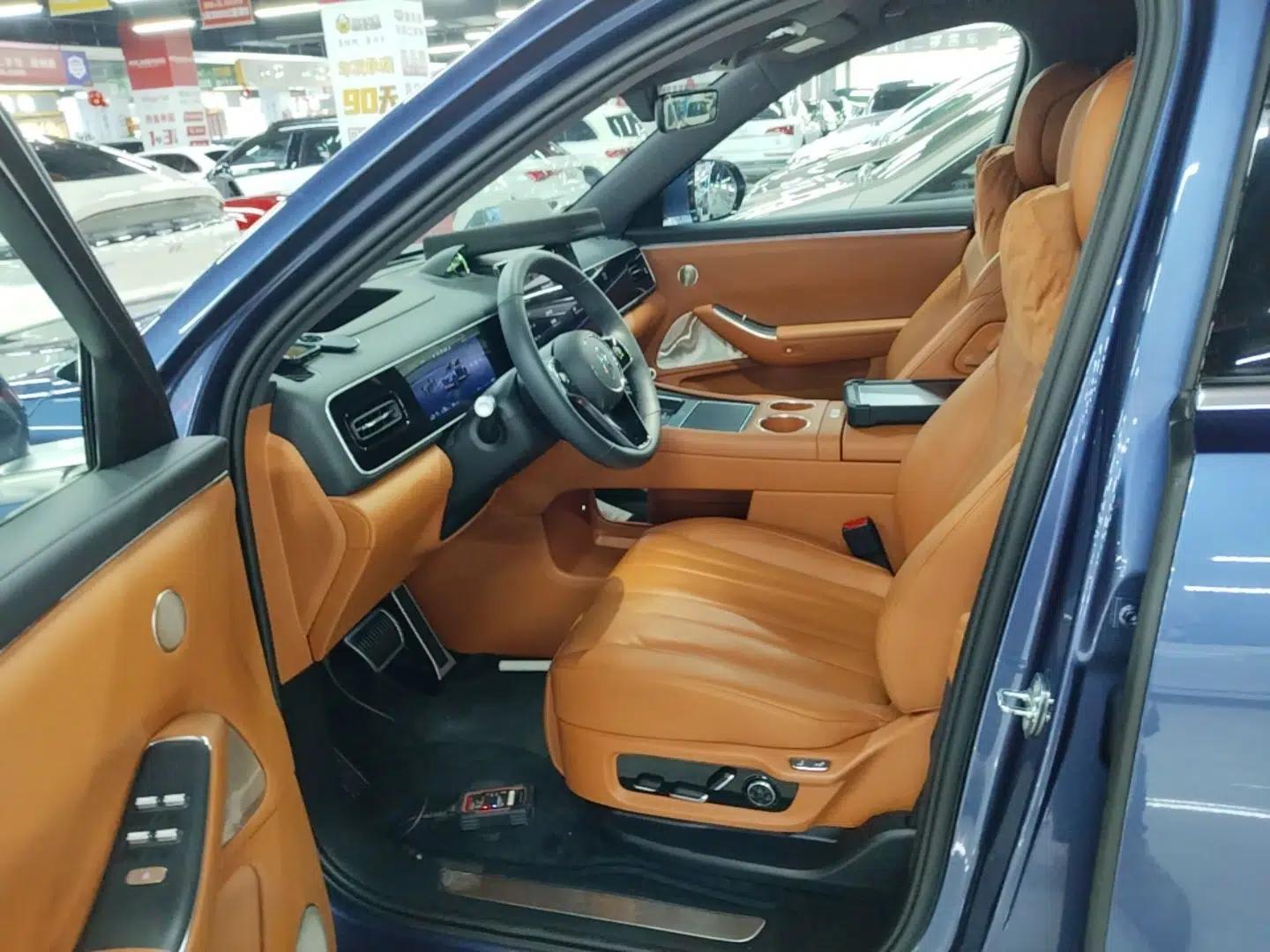 Hima AITO M7 2026 Model Range-Extending Ultra All-Wheel Drive 5-Seater Version — миниатюра 17