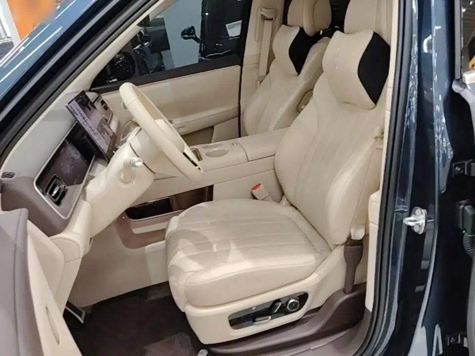 Hima AITO M7 2026 Model Range-Extending Max All-Wheel Drive 5-Seater Version — миниатюра 18