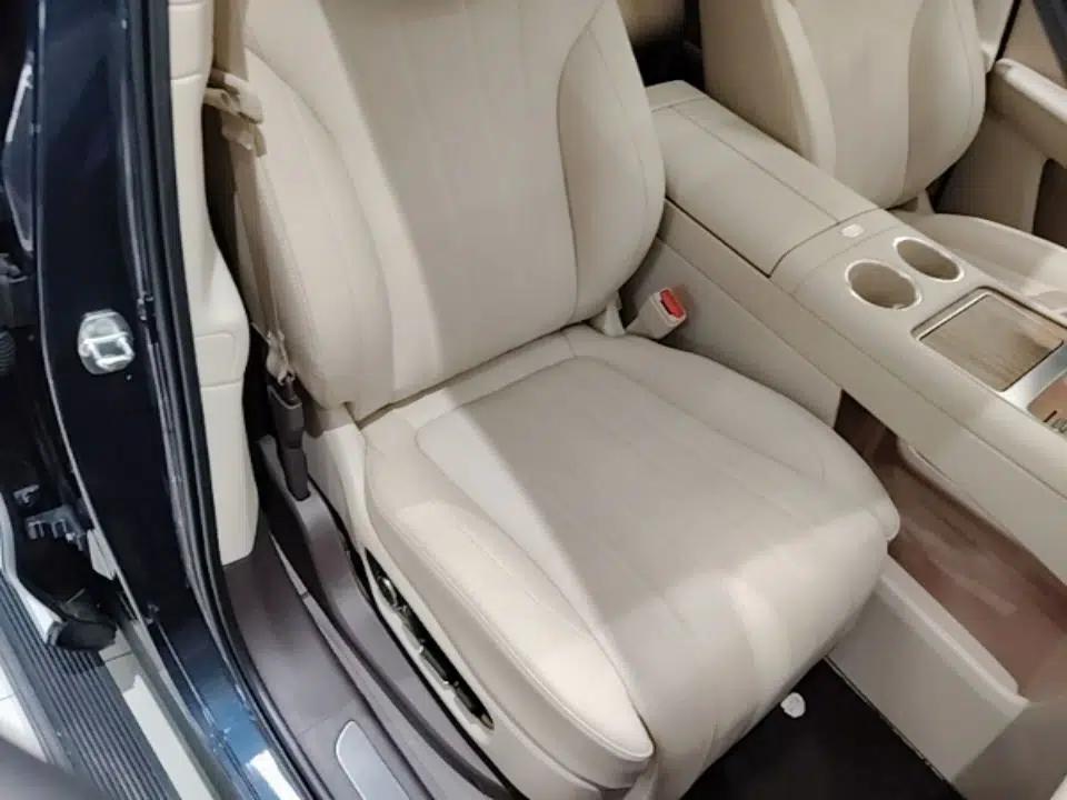 Hima AITO M7 2026 Model Range-Extending Max All-Wheel Drive 5-Seater Version — миниатюра 23