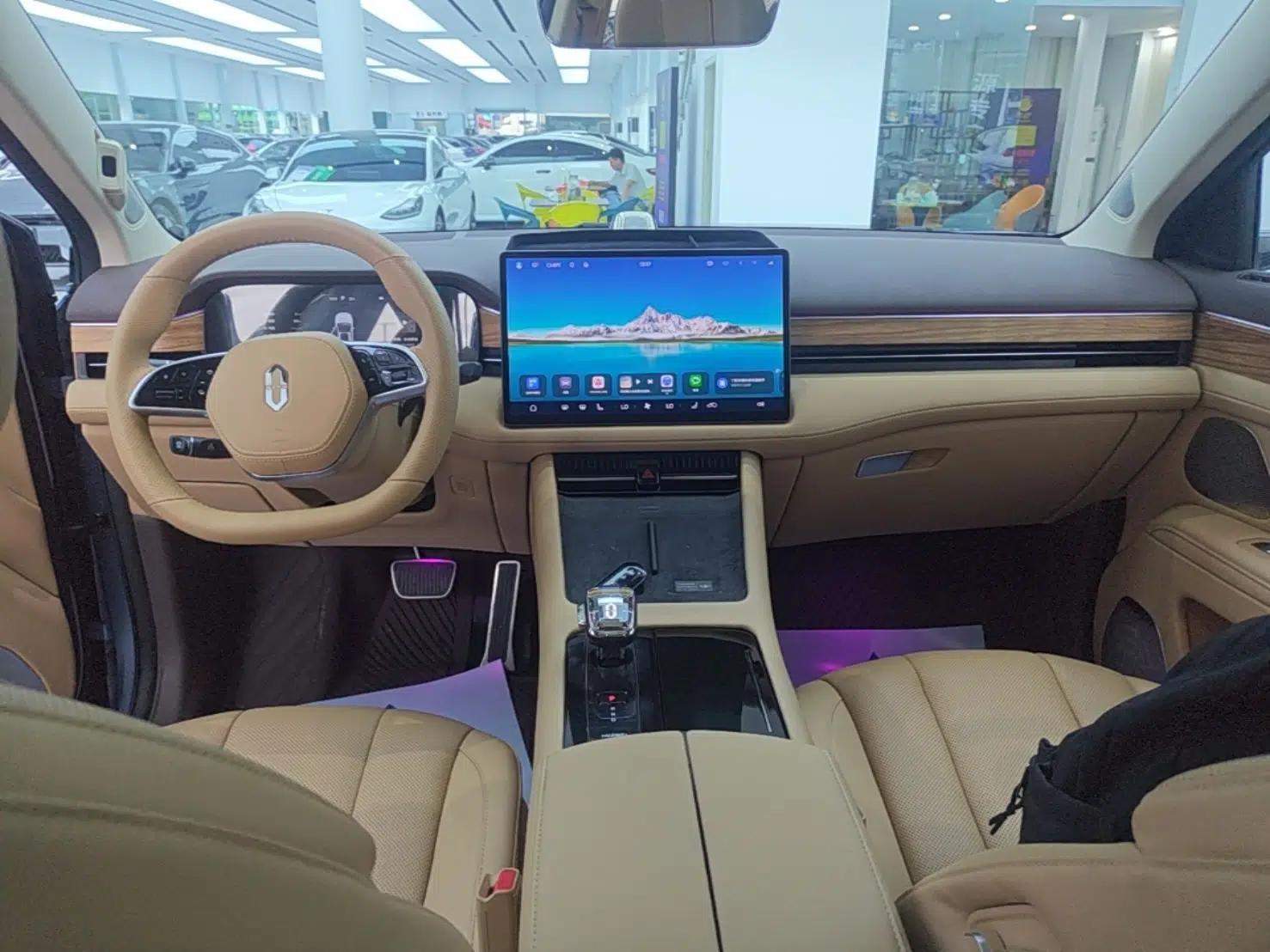 Hima AITO M7 2024 1.5T Intelligent Driving Rear-Drive Max Edition 5 Seats — миниатюра 13