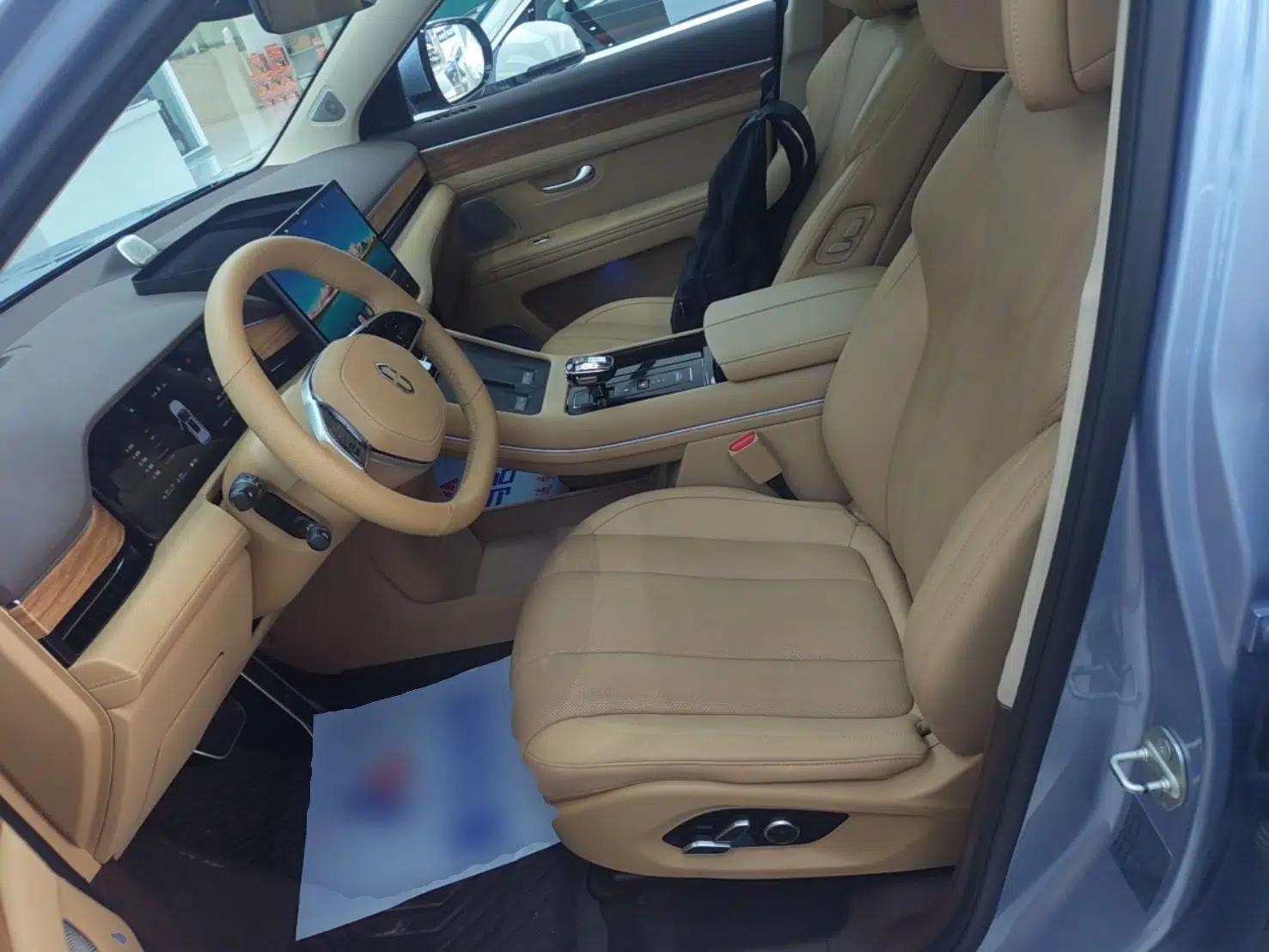 Hima AITO M7 2024 1.5T Intelligent Driving Rear-Drive Max Edition 5 Seats — миниатюра 18