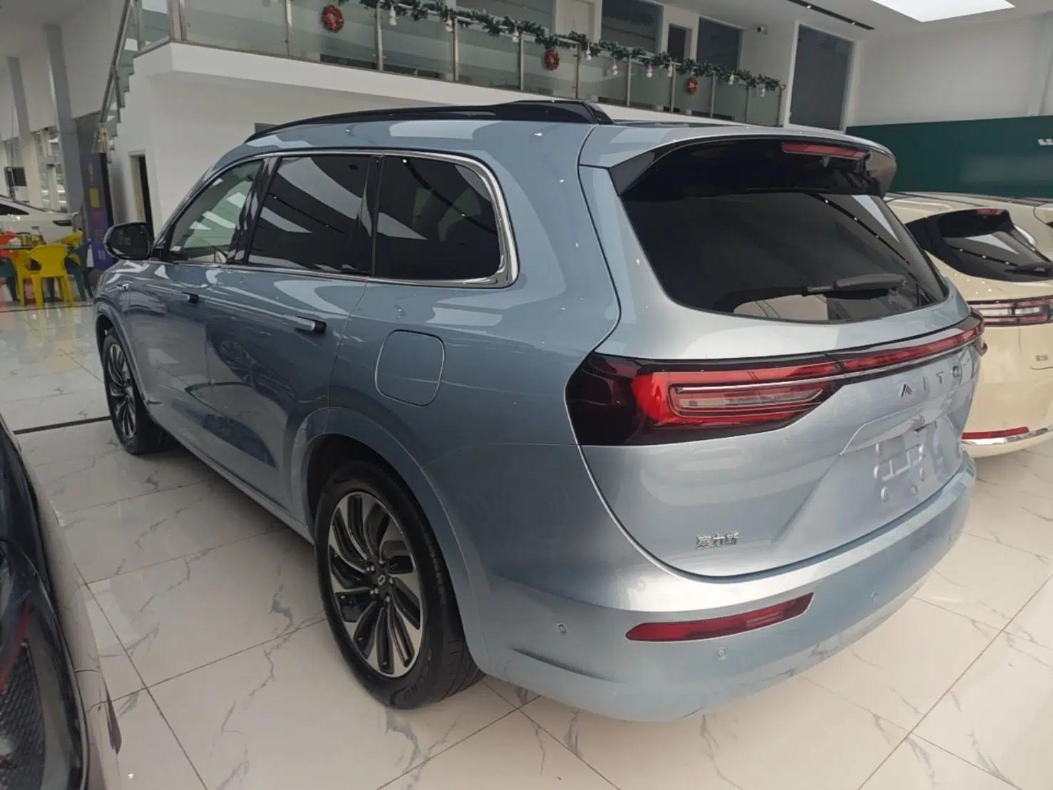 Hima AITO M7 2024 1.5T Intelligent Driving Rear-Drive Max Edition 5 Seats — миниатюра 4