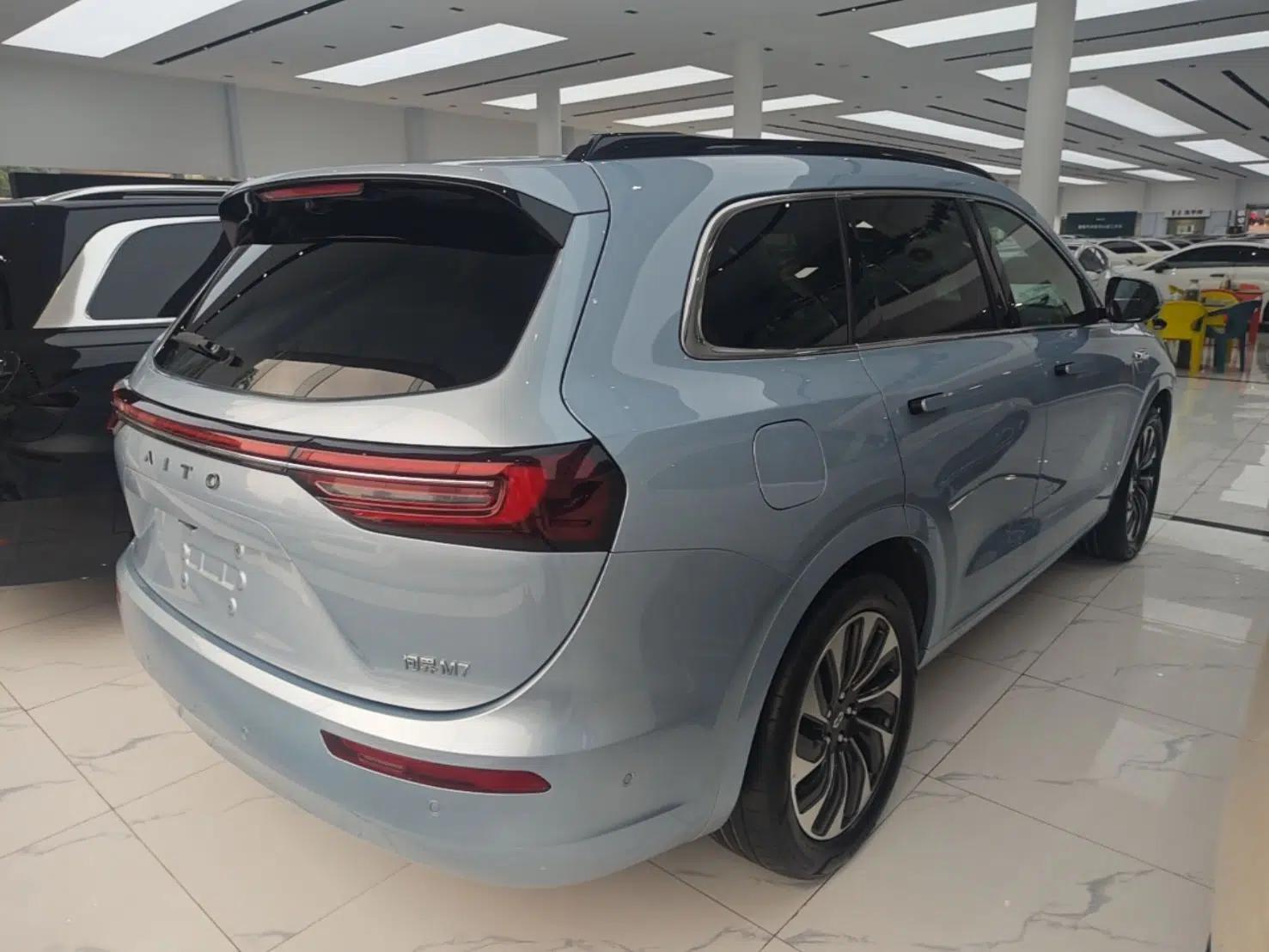 Hima AITO M7 2024 1.5T Intelligent Driving Rear-Drive Max Edition 5 Seats — миниатюра 6