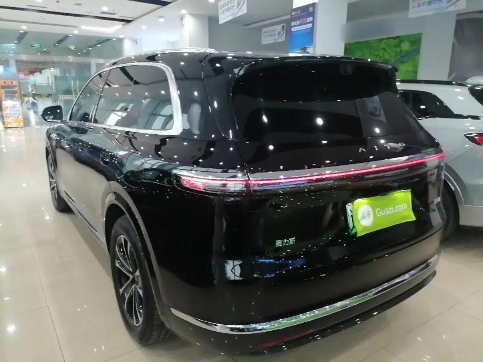Hima AITO M7 2026 Model Range-Extending Max All-Wheel Drive 5-Seater Version — миниатюра 7