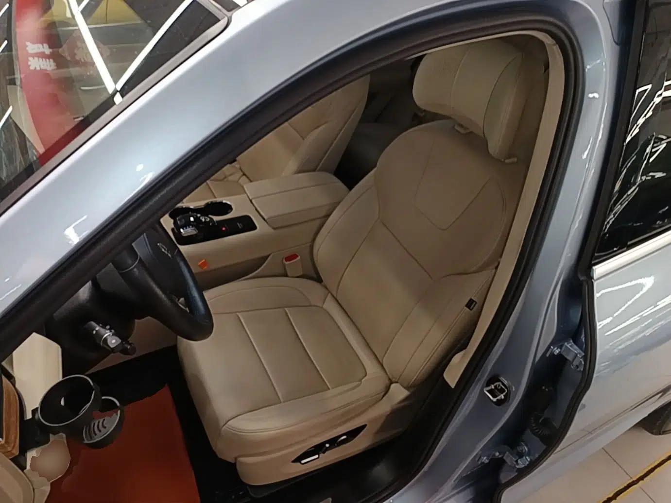 Hima AITO M5 2022 Pure Electric Rear-Drive Standard Edition — миниатюра 18
