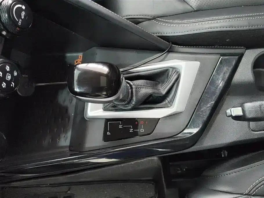 Changan CS15 2021 1.5L Automatic Entry-Level Model — миниатюра 16
