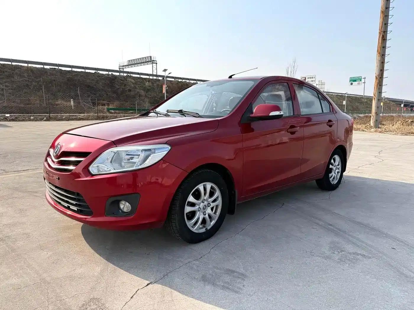 Yuexiang V3 2012 1.3L Manual Standard Edition — миниатюра 1
