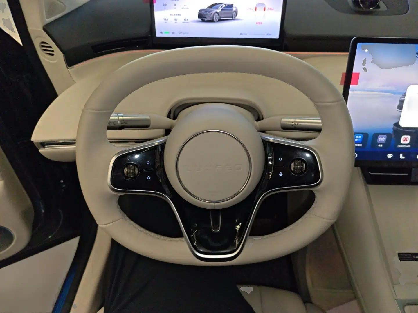 Hima Luxeed R7 2024 All-Electric 667 km Max — миниатюра 14
